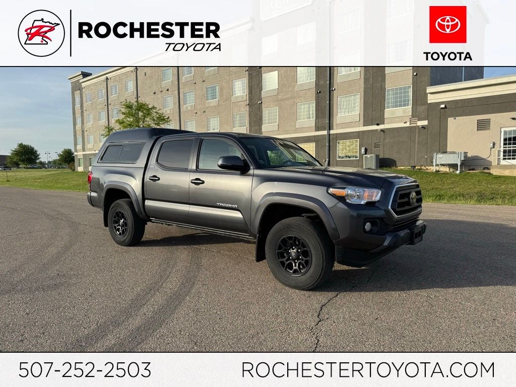 2020 Toyota Tacoma SR5 Double Cab 4WD V6 Auto Short Bed's photo