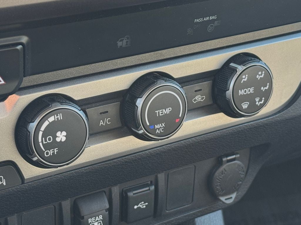 2020 Toyota Tacoma SR5 V6