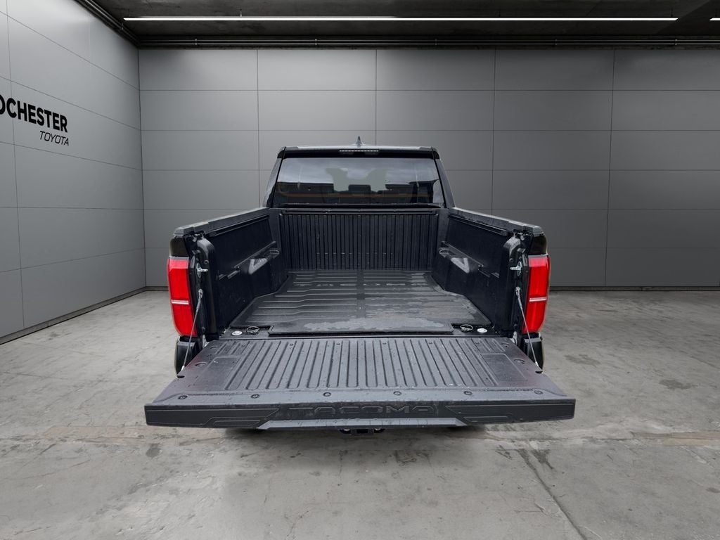 2024 Toyota Tacoma SR5 4WD