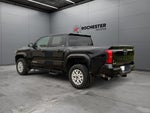 2024 Toyota Tacoma SR5 4WD