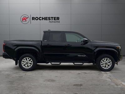 2024 Toyota Tacoma SR5 4WD