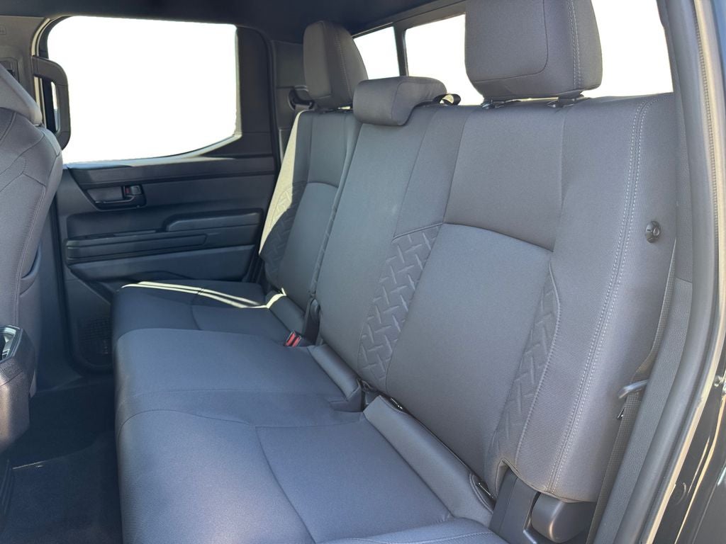 2025 Toyota Tacoma SR5 4WD