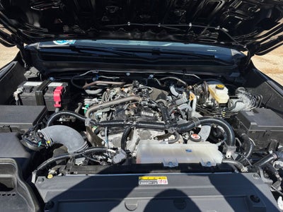 2025 Toyota Tacoma SR5 4WD