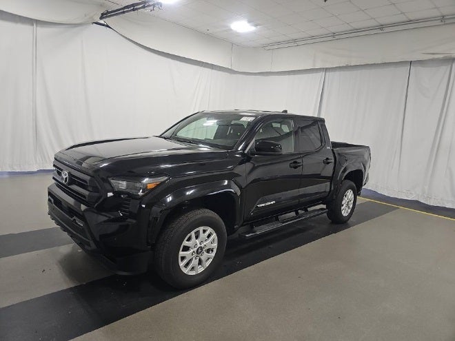 2025 Toyota Tacoma SR5 4WD