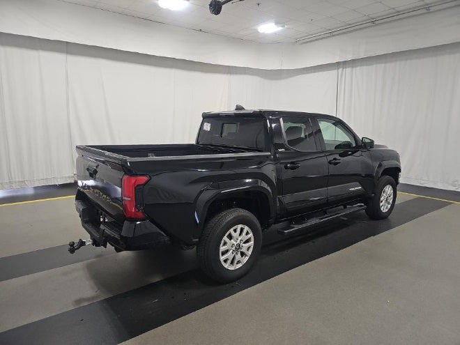 2025 Toyota Tacoma SR5 4WD