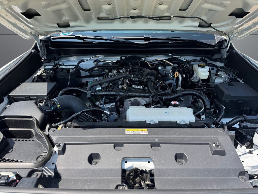 2025 Toyota Tacoma SR5 - Photo 20