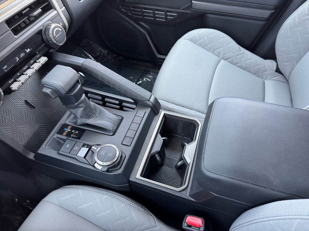 2025 Toyota Tacoma SR5 - Photo 26
