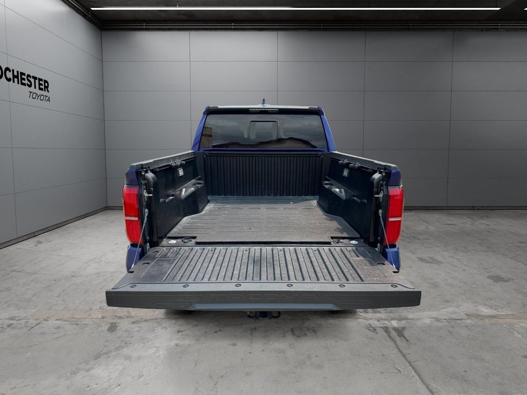 2024 Toyota Tacoma SR5 4WD