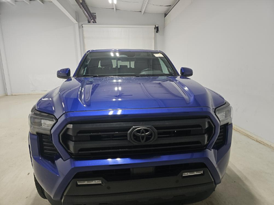 2024 Toyota Tacoma SR5 4WD