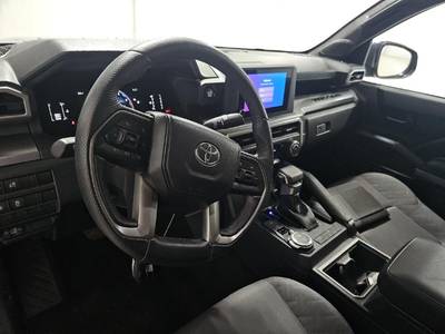 2024 Toyota Tacoma SR5 4WD