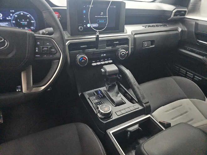 2025 Toyota Tacoma TRD Sport 4WD