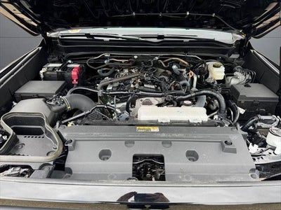 2025 Toyota Tacoma SR5 4WD