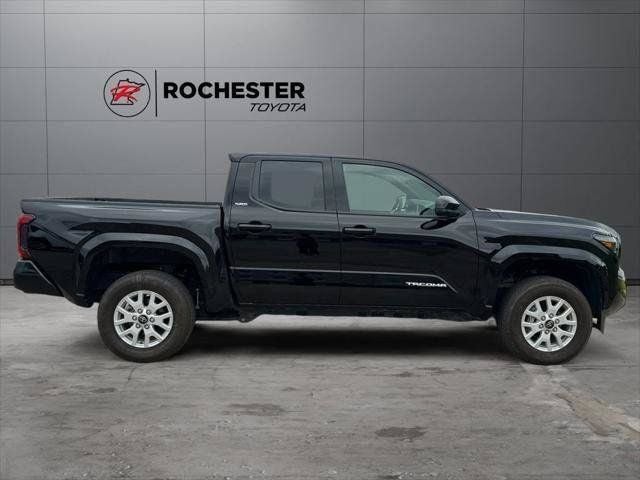 2025 Toyota Tacoma SR5 4WD