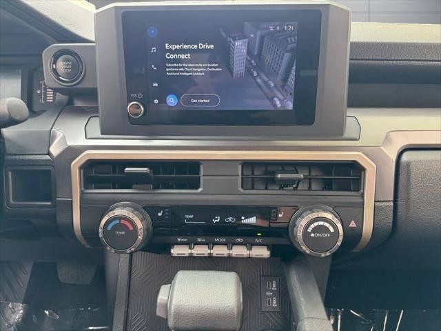 2025 Toyota Tacoma SR5 4WD
