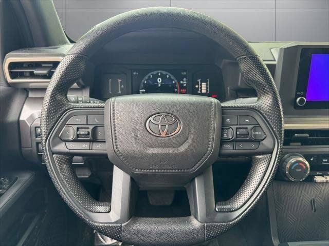 2025 Toyota Tacoma SR5 4WD