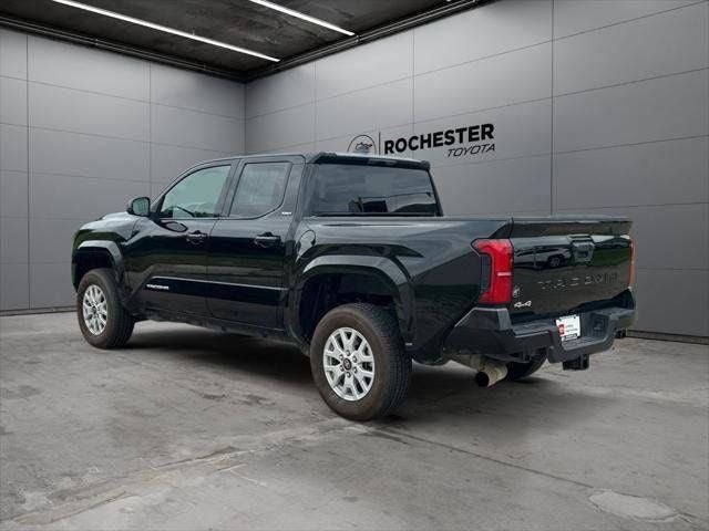2025 Toyota Tacoma SR5 4WD