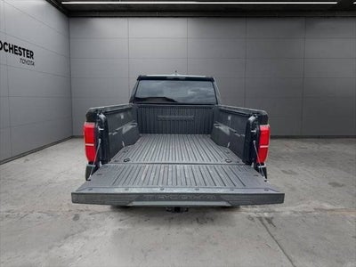 2025 Toyota Tacoma SR5 4WD