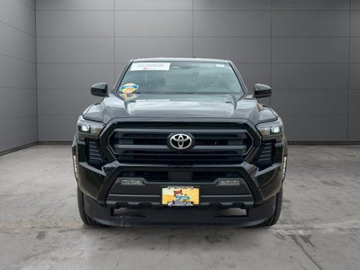 2025 Toyota Tacoma SR5 4WD