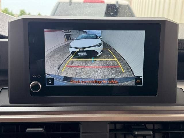 2025 Toyota Tacoma SR5 4WD
