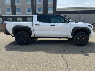 2025 Toyota Tacoma Hybrid TRD Pro 4WD