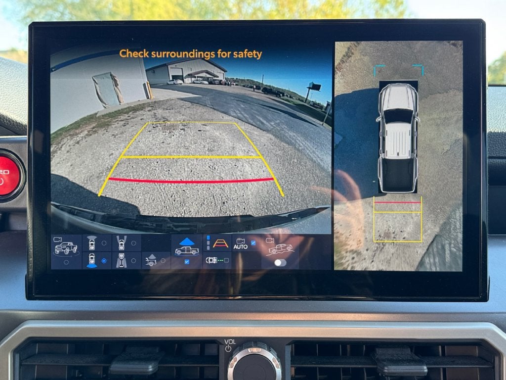 2024 Toyota Tacoma Hybrid TRD Off Road 4WD