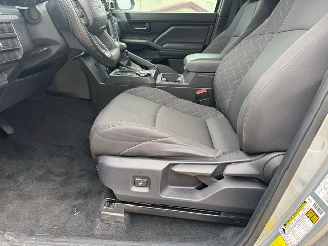 2024 Toyota Tacoma SR 4WD