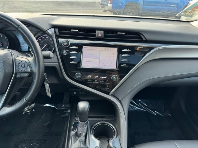 Used 2018 Toyota Camry SE with VIN 4T1B11HK2JU527254 for sale in Rochester, Minnesota