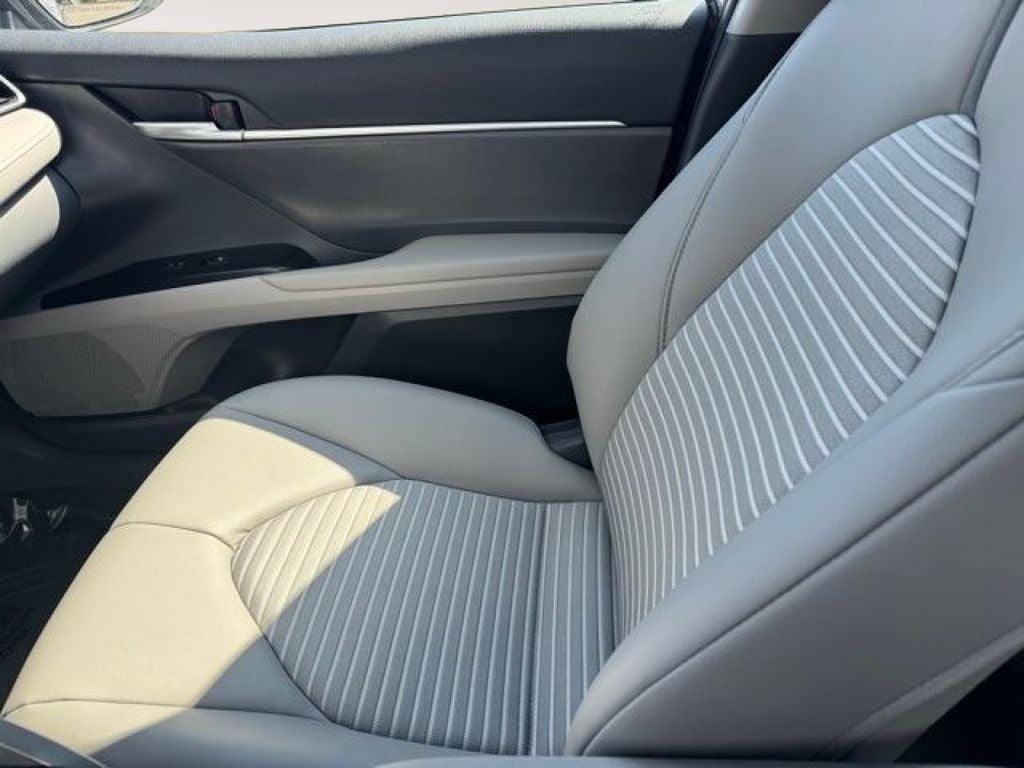 2019 Toyota Camry SE FWD