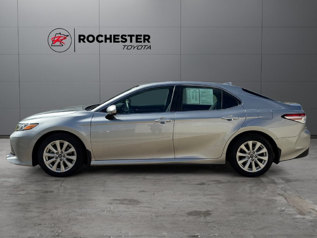 Used 2019 Toyota Camry LE with VIN 4T1B11HK4KU209699 for sale in Rochester, Minnesota