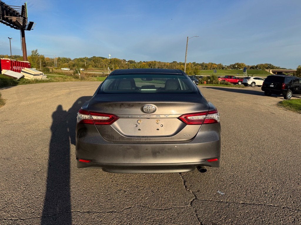 2018 Toyota Camry XLE FWD