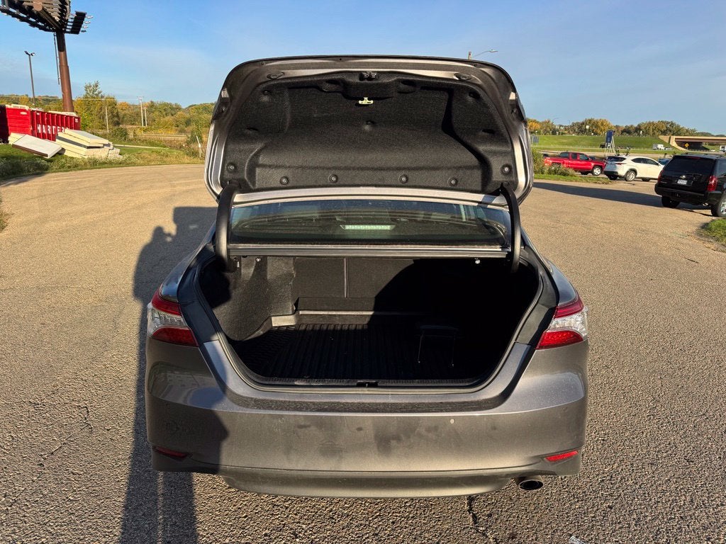 2018 Toyota Camry XLE FWD