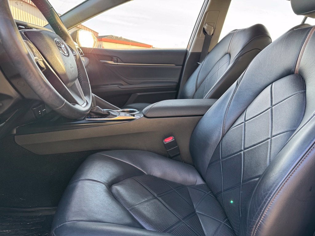 2018 Toyota Camry XLE FWD