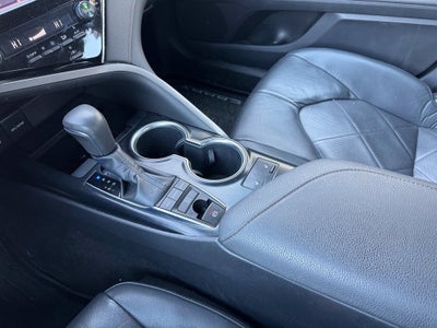 2018 Toyota Camry XLE FWD