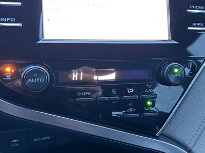 2018 Toyota Camry Hybrid LE FWD