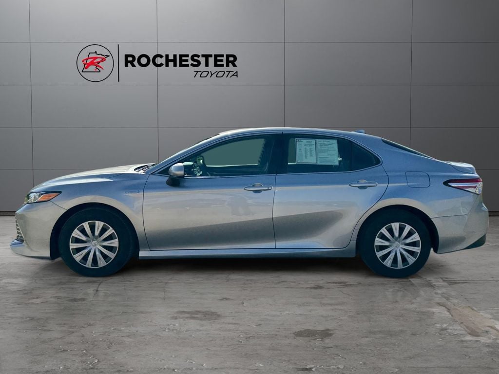 2019 Toyota Camry Hybrid LE FWD
