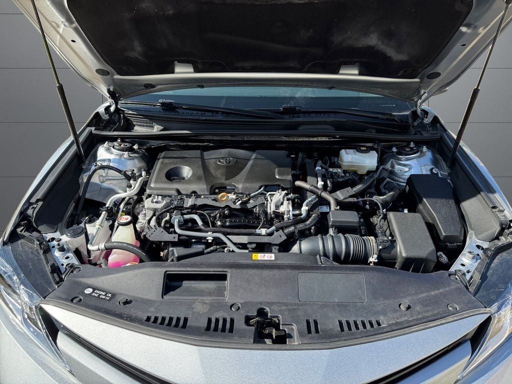 2019 Toyota Camry Hybrid LE FWD