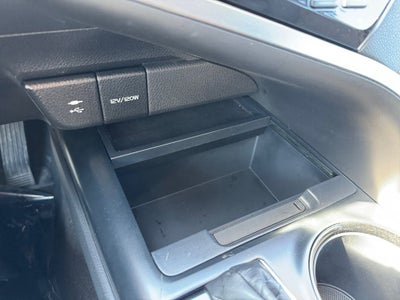 2019 Toyota Camry Hybrid LE FWD