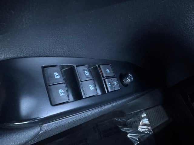 2018 Toyota Camry Hybrid LE FWD