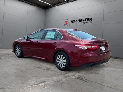 2019 Toyota Camry Hybrid LE FWD