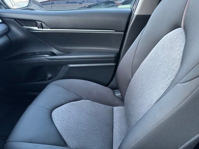 2018 Toyota Camry Hybrid LE FWD