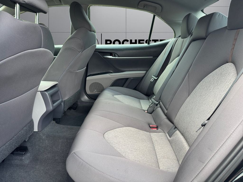 2019 Toyota Camry Hybrid LE FWD