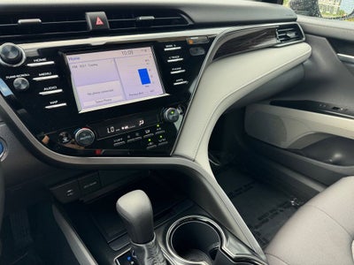 2019 Toyota Camry Hybrid LE FWD