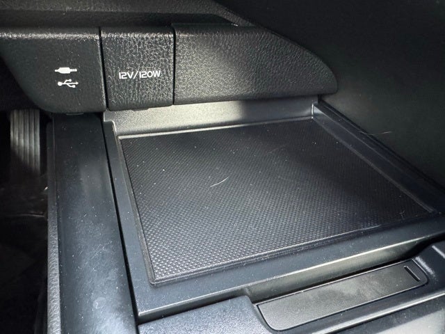 2018 Toyota Camry Hybrid LE FWD