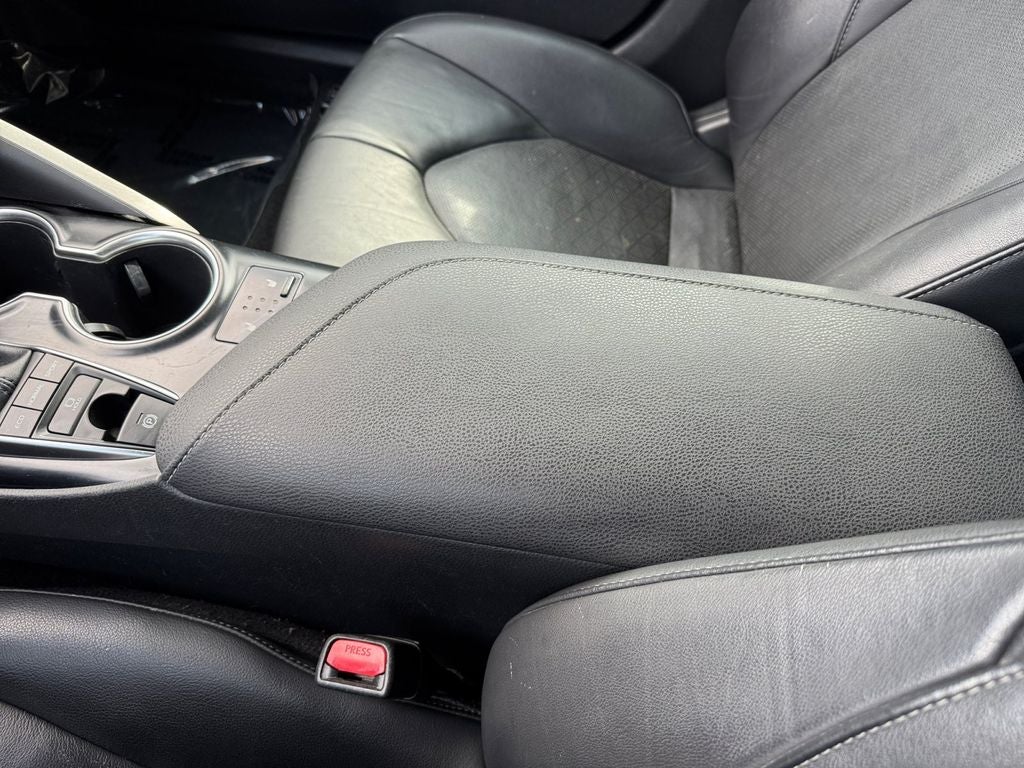 2018 Toyota Camry XSE FWD