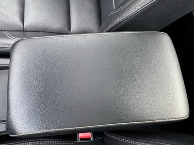 2017 Toyota Camry Hybrid XLE FWD