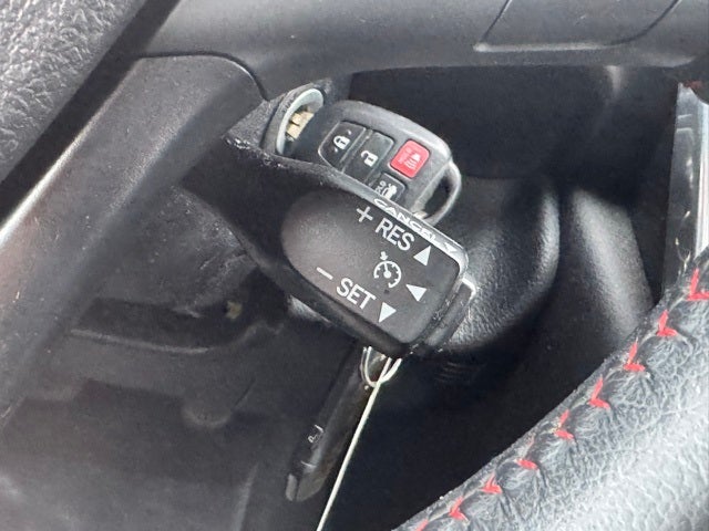 2016 Toyota Camry SE FWD