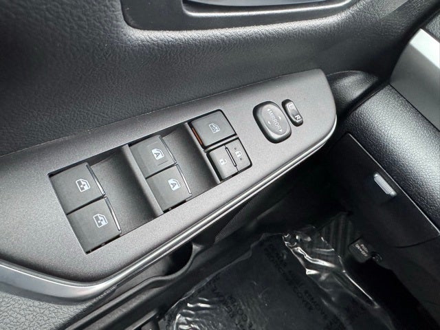 2016 Toyota Camry SE FWD