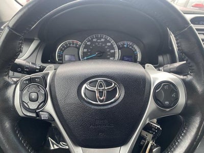 2014 Toyota Camry SE FWD