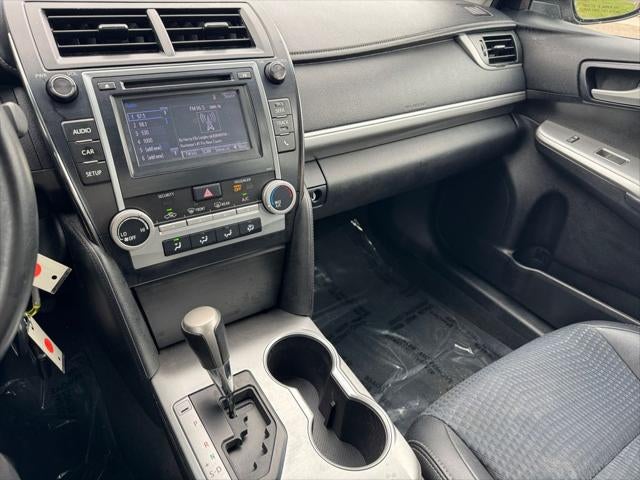 2014 Toyota Camry SE FWD