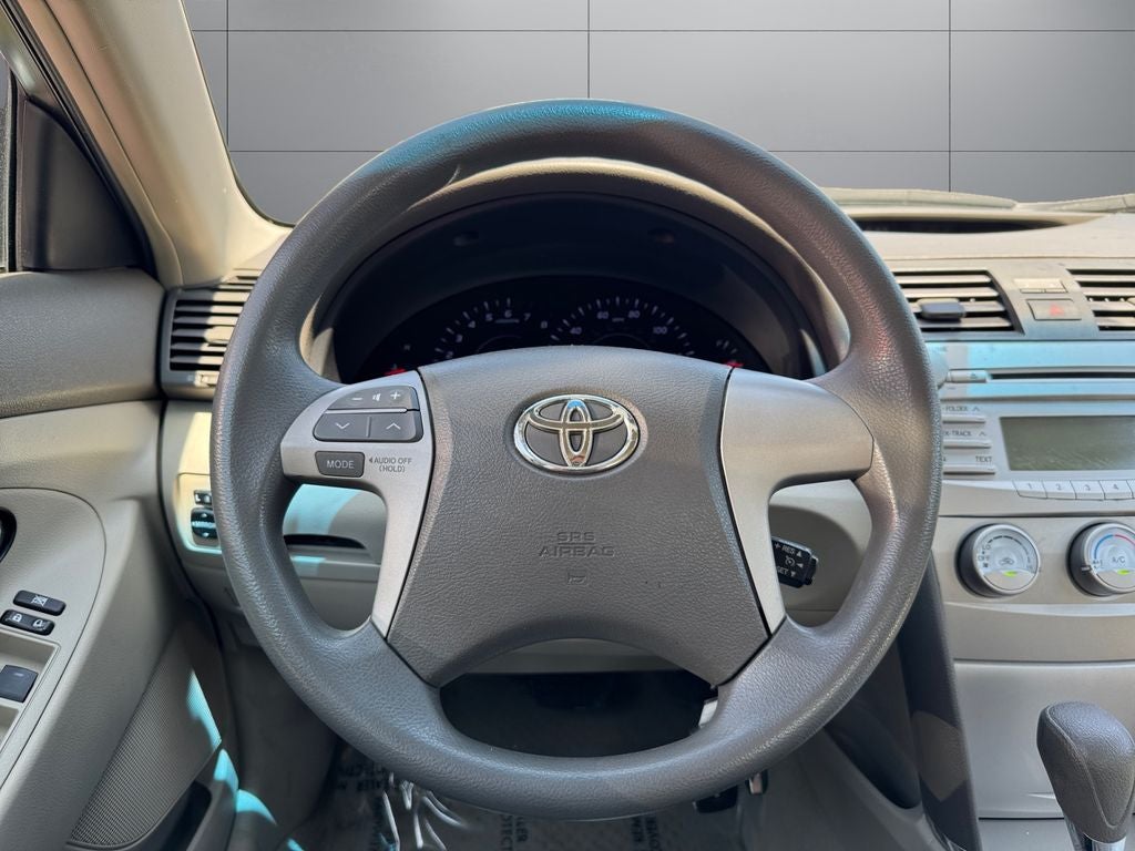 2011 Toyota Camry LE FWD